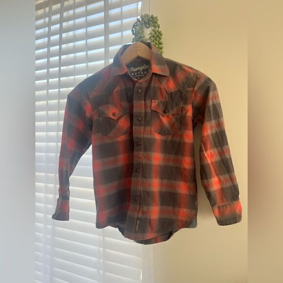 Wrangler Youth size Medium RETRO Premium long sleeve button up with snaps! NWOT - Picture 11 of 13